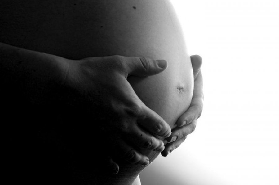 Imagem sobre Alerta sobre solicitação do salário-maternidade