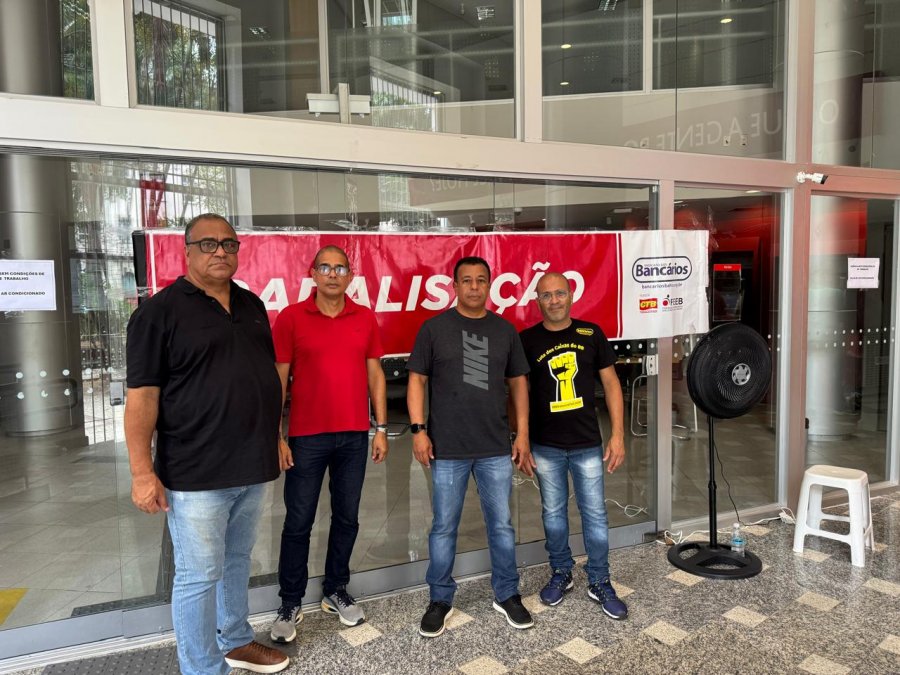 Imagem sobre Agência do Santander segue sem ar e fechada